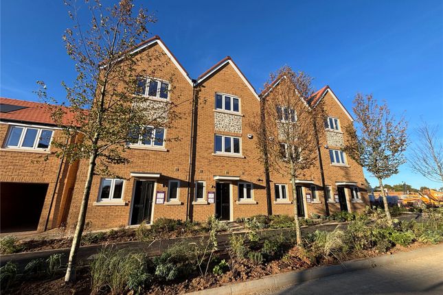4 Bedroom Terraced in ME17 3ZB