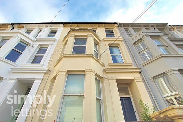 Flat to rent in Walpole Terrace, Brighton