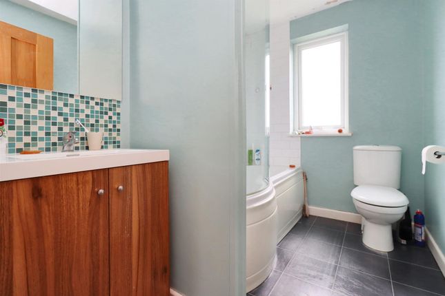 Town house for sale in Old Park Road, Clevedon