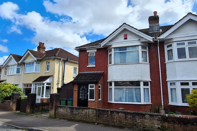 Semi-detached house to rent in Wilton Crescent, Southampton