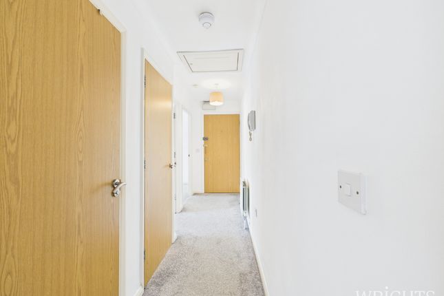52, Bridge Court, Welwyn Garden City photo 2