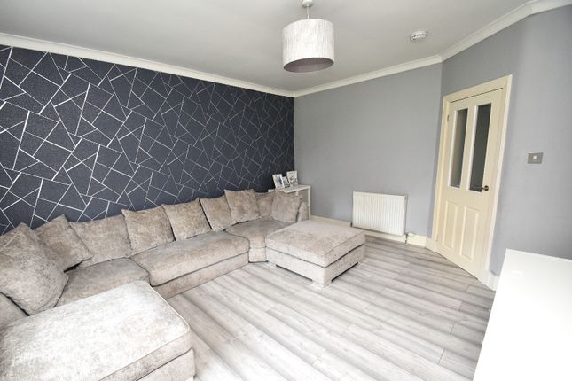 115, Househillmuir Road, Glasgow photo 4