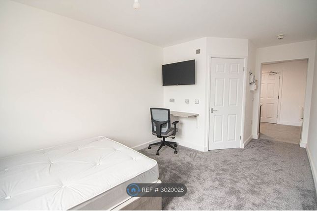 Room  Nether Hall, Nether Hall Nether Hall Road, Retford photo 2