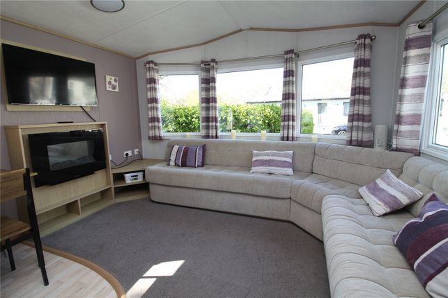 404, Seabreeze, Near Milford On Sea photo 4