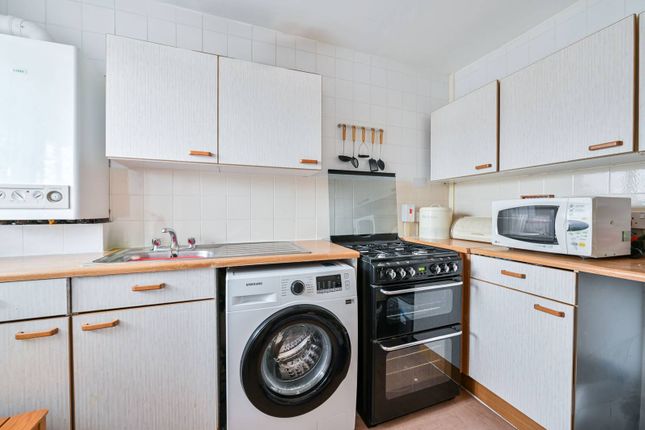 Thumbnail Flat for sale in Fitzgerald House, Brixton, London