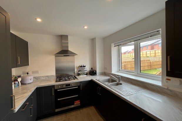 Property to rent in Poppy Close, Bristol