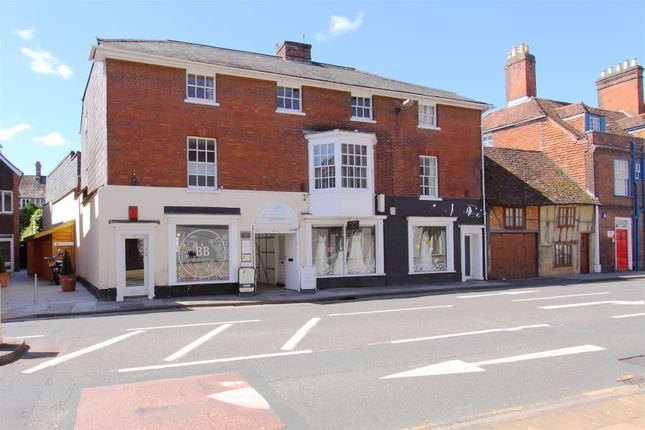 Flat to rent in New Street, Salisbury