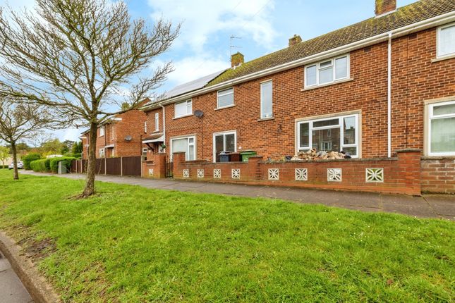 Terraced house for sale in Scampton Avenue, Lincoln