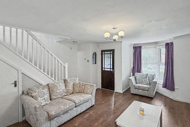 14, Poleacre Drive, Widnes photo 2
