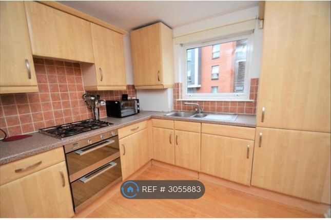 Flat, Partick Bridge Street, Glasgow photo 2