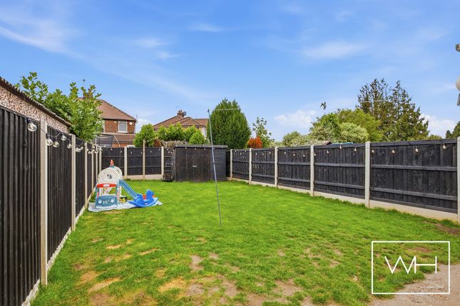 Crompton Avenue, Sprotbrough photo 2