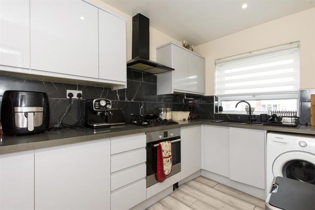 Terraced house for sale in Highfield Avenue, Orpington