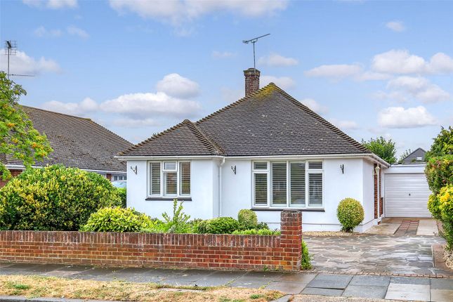 2-bed bungalow on 82, St. James Avenue, Essex, £725,000