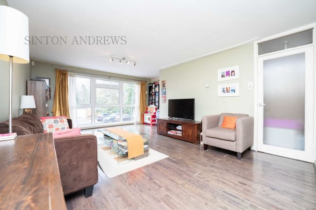 Thumbnail Terraced house for sale in Lanark Close, Ealing