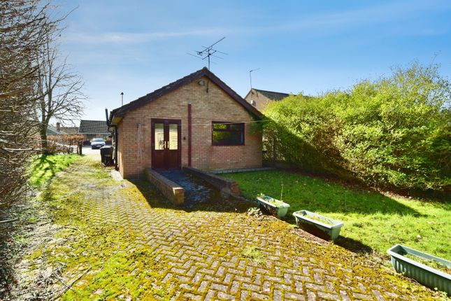 43, Harwood Gardens, Sheffield photo 4