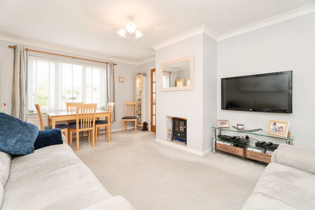 8, Beresford Road, Holt photo 2