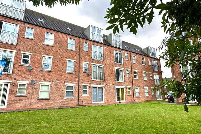 Thumbnail Flat for sale in Willow Tree Close, Lincoln
