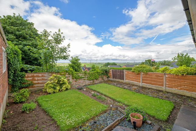 29 Hale View Road, Frodsham photo 4