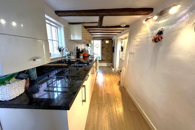14C, Petworth Road, Haslemere photo 3