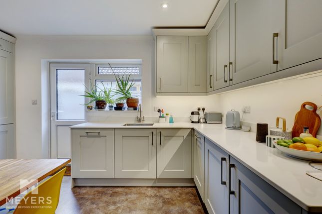 47, Flambard Avenue, Christchurch photo 4