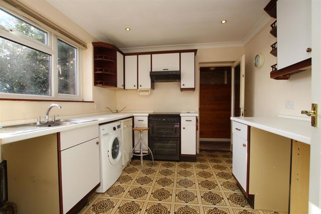 Iron Mill Place, Crayford photo 2