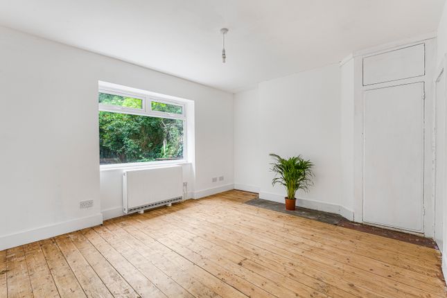 1 The Cottage, Lower Marsh Lane, Kingston Upon Thames photo 4