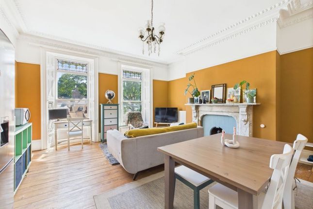Flat 2, 13 Bagdale, Whitby photo 2