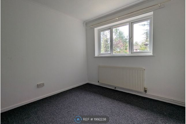 Timberlands, Crawley photo 4