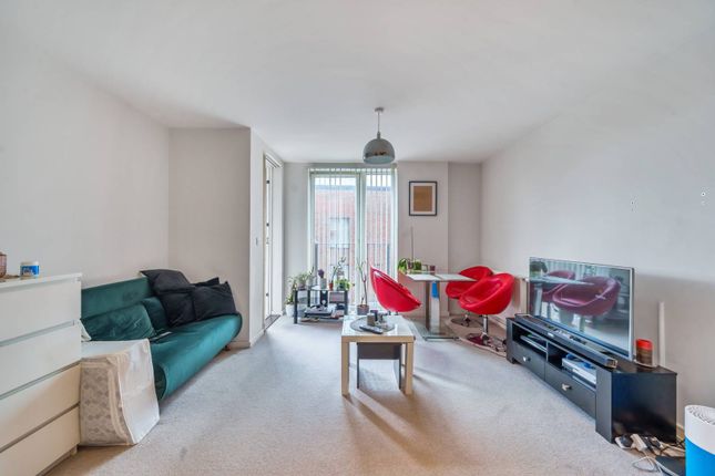 Thumbnail Flat for sale in Evan House, Canning Town, London