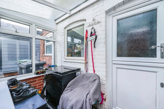 End terrace house for sale in Cliff Boulevard, Kimberley, Nottingham