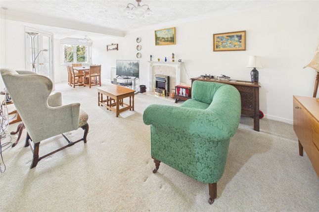 Flat 33, Goodrich Court,, Gloucester Road, Herefordshire photo 2