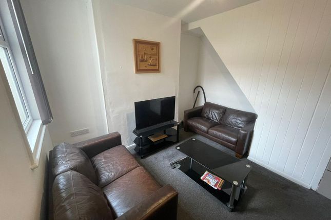 Outram Street, Middlesbrough photo 3