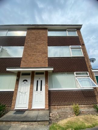 Thumbnail Flat to rent in Links View, Streetly, Sutton Coldfield