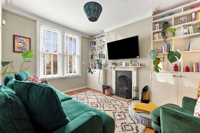 6, Perlethorpe Avenue, Nottingham photo 4