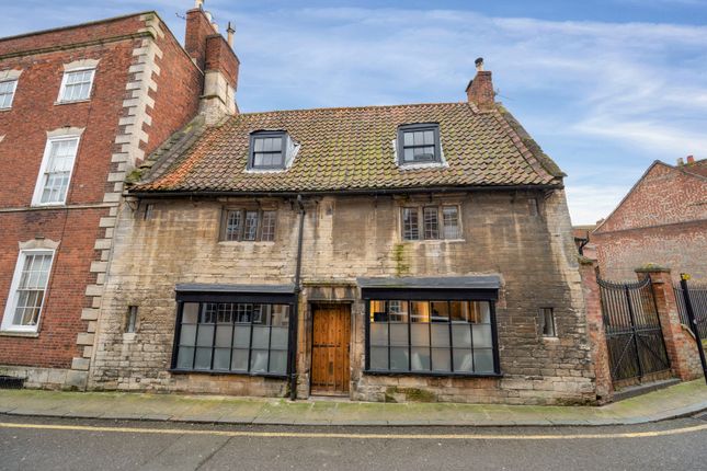 Thumbnail Detached house for sale in Vine Street, Grantham