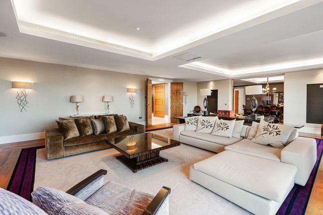 6, The Bishops Avenue, Hampstead photo 3