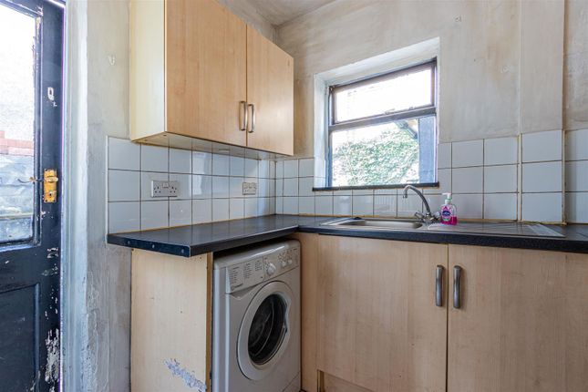 Terraced house for sale in Crwys Place, Cathays, Cardiff