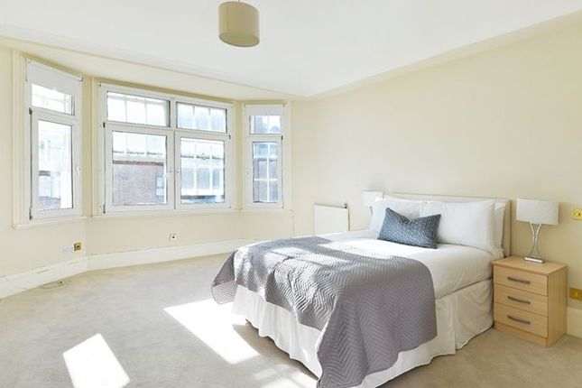 Flat 2, London photo 4