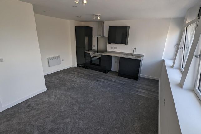 Apartment 303, 1 Church Street, Sheffield photo 2