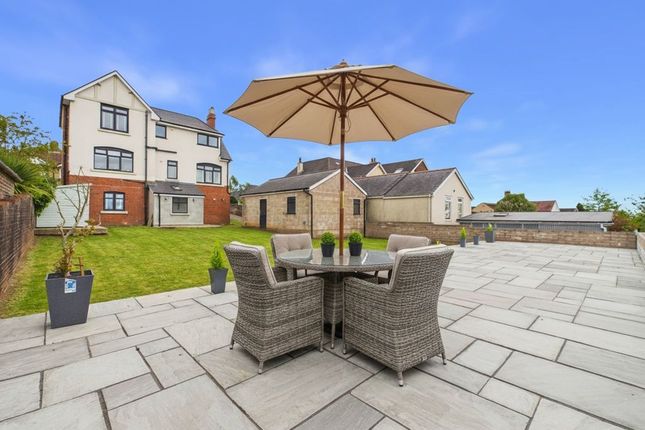 12, Woodville Road, Cinderford photo 3