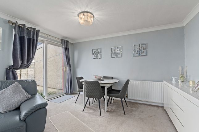 3, Cleekim Drive, Edinburgh photo 3