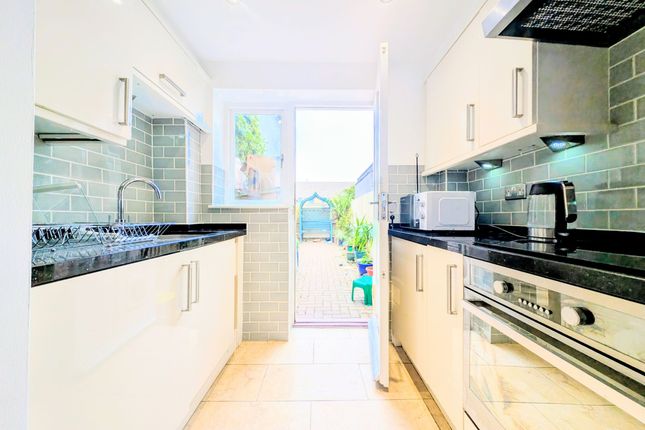 150b South Park Road, London photo 4
