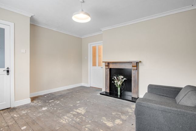 39, Brooklands Road, Wakefield photo 4