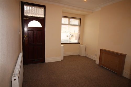 2 bed terraced house to rent in Kingsley Street, Meir ST3
