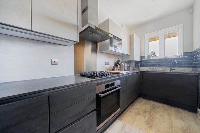 31 St. Crispin Close, Worth, Deal photo 4