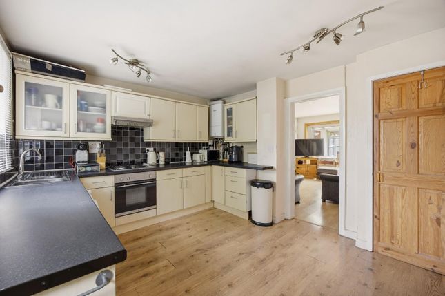 12, Quickthorn Close, Bristol photo 4