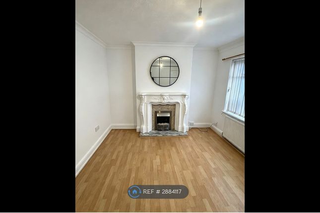 Longford Crescent, Nottingham photo 4