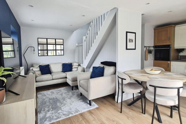 Lake View, Grange Lane, Maidstone photo 2