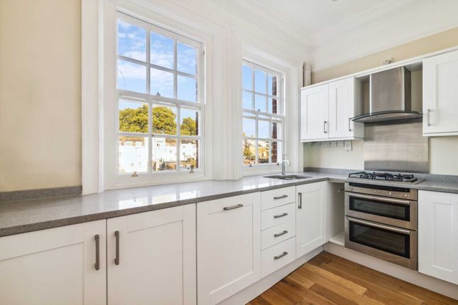 Flat for sale in Egerton Place, Knightsbridge, London