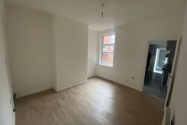 55 Fairfield Street, Leicester photo 4